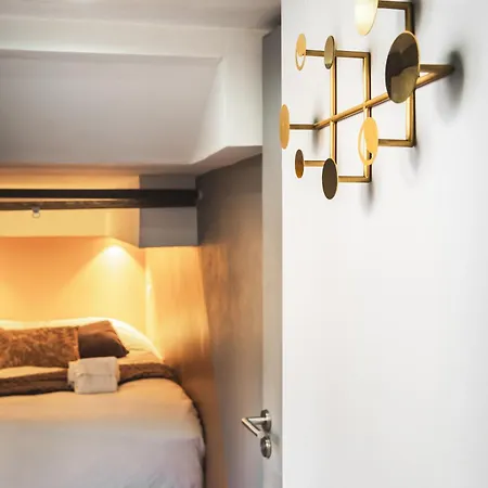 Balcon Secret - La Cachette - Cathedrale Apartment
